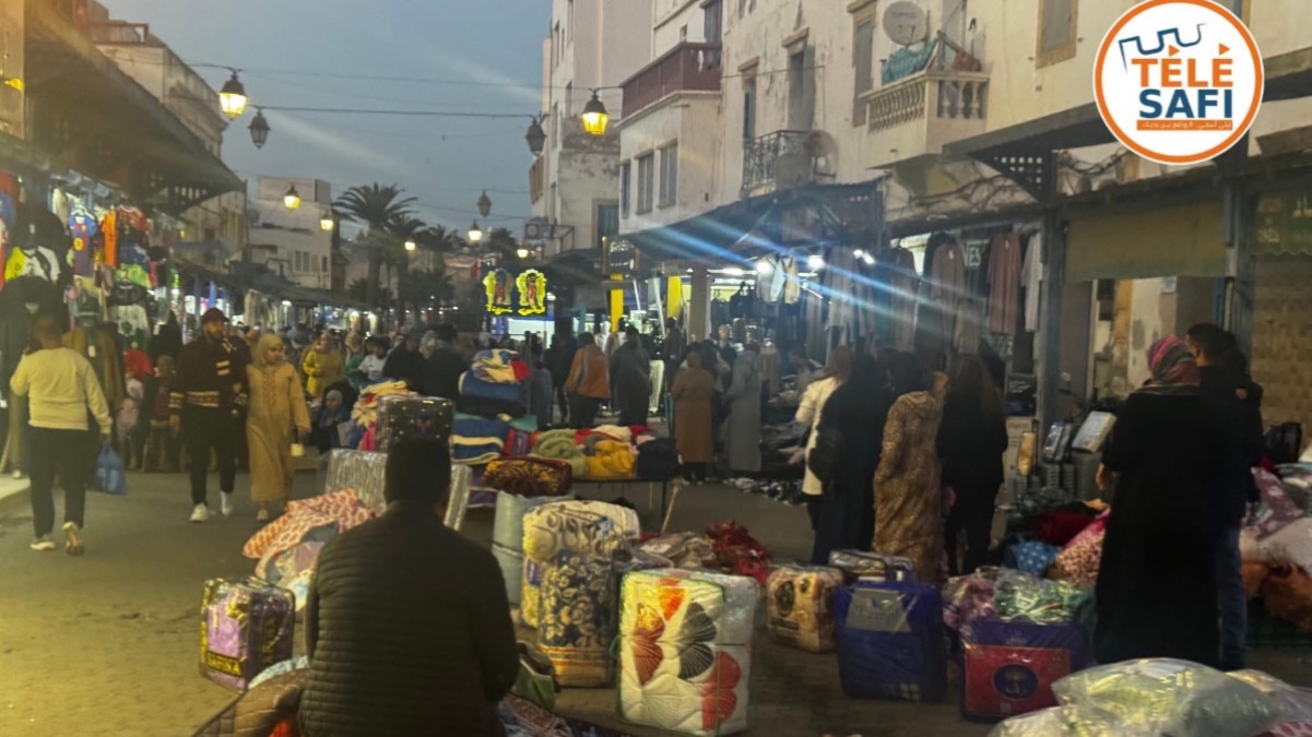ظاهرة “الفراشة” تعود لإرباك شارع الرباط بآسفي… رغم توفر أسواق نموذجية